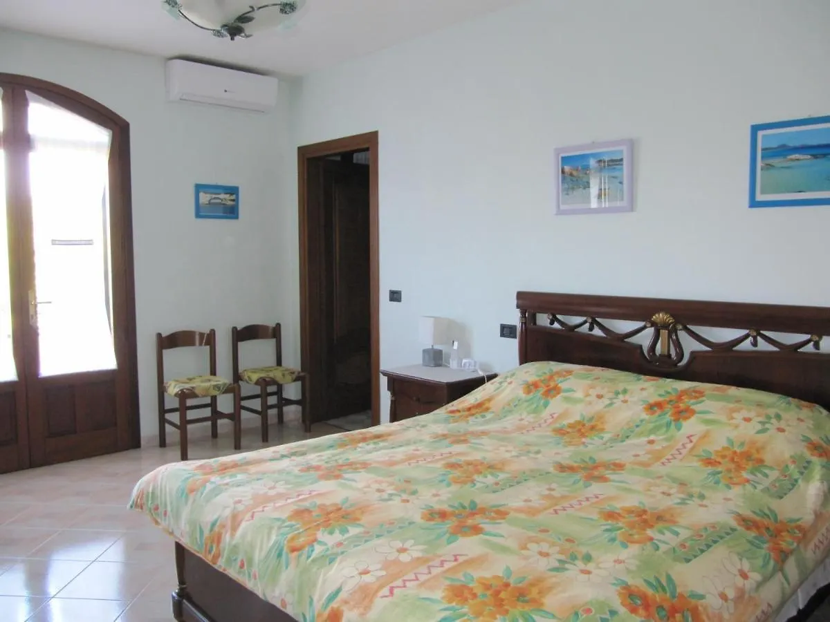 Bed & Breakfast Bed and Breakfast Il Portico Uras Italia