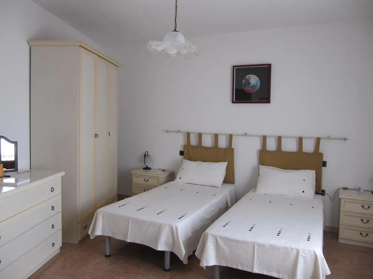 Bed and Breakfast Il Portico Uras Bed & Breakfast